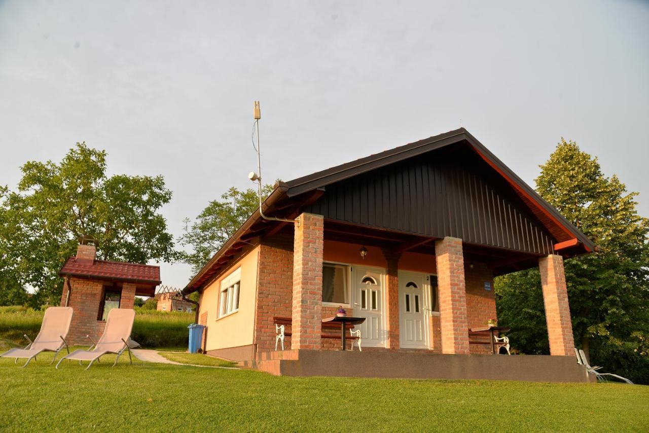 Guest House Blazevic Gornja Gracenica Exterior foto